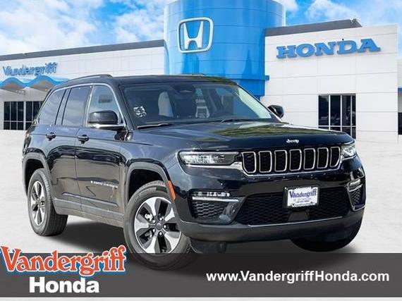 JEEP GRAND CHEROKEE 2023 1C4RJYB6XPC649365 image